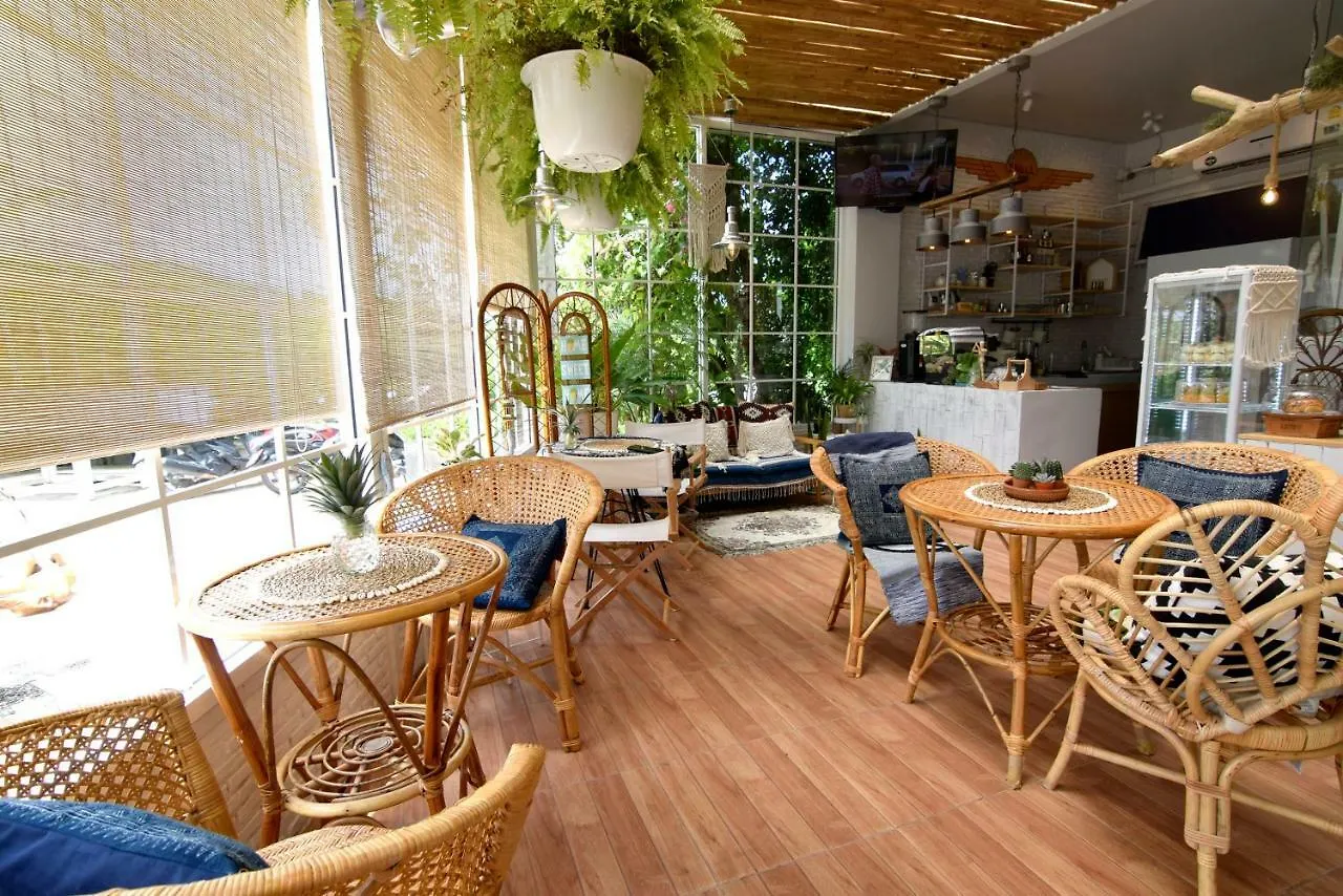 Chill House At Naiyang Hotel Nai Yang Beach